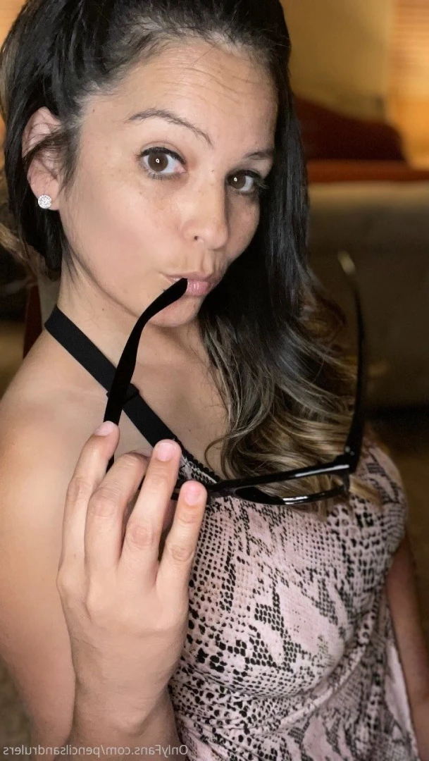Debbie Martinez [ pencilsandrulers ] Onlyfans leaked photo 7335331 on Hotleaks.tv