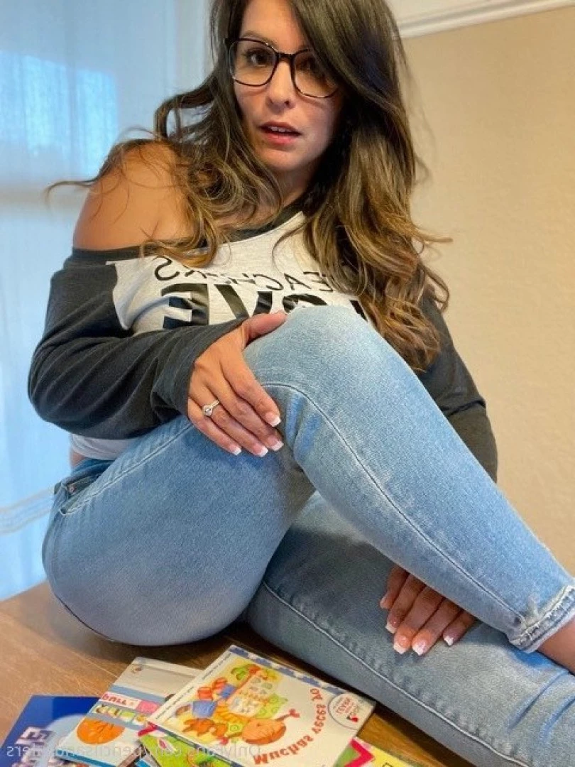 Debbie Martinez [ pencilsandrulers ] Onlyfans leaked photo 7336433 on Hotleaks.tv