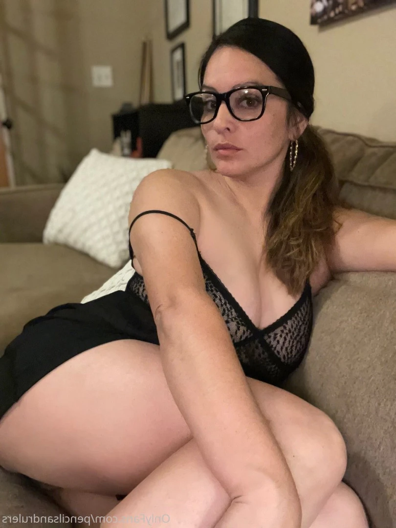 Debbie Martinez [ pencilsandrulers ] Onlyfans leaked photo 7338735 on Hotleaks.tv