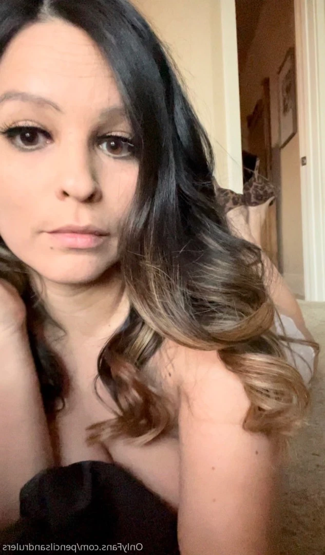 Debbie Martinez [ pencilsandrulers ] Onlyfans leaked photo 7341948 on Hotleaks.tv