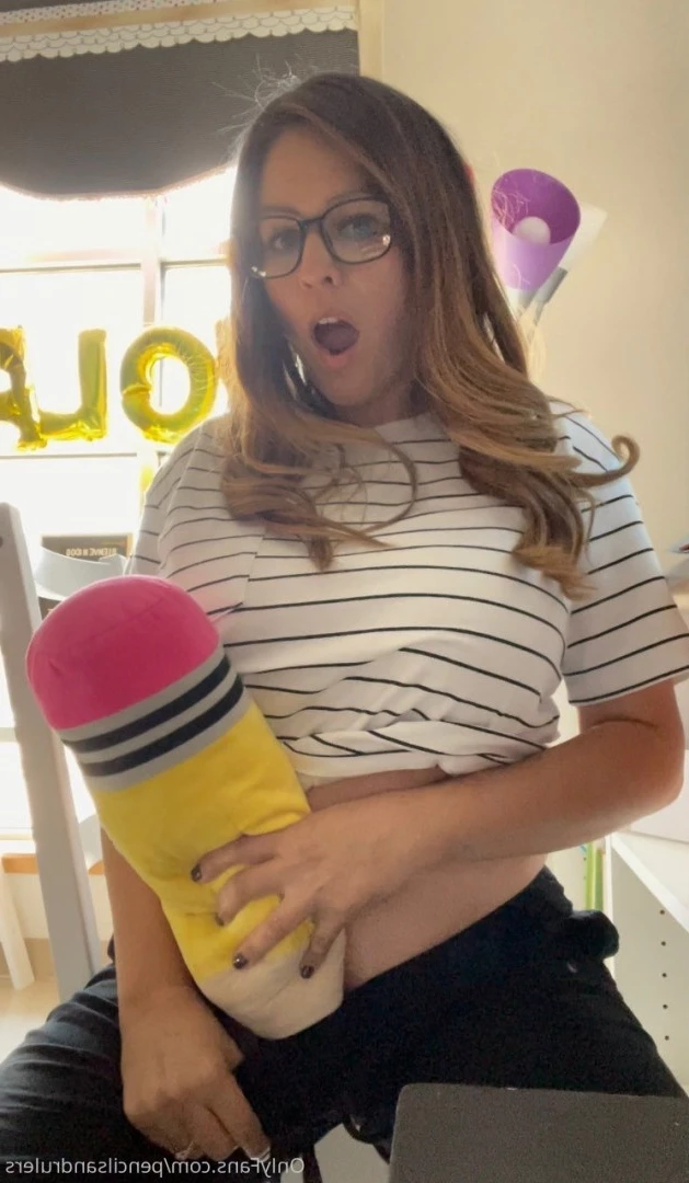 Debbie Martinez [ pencilsandrulers ] Onlyfans leaked photo 7342276 on Hotleaks.tv