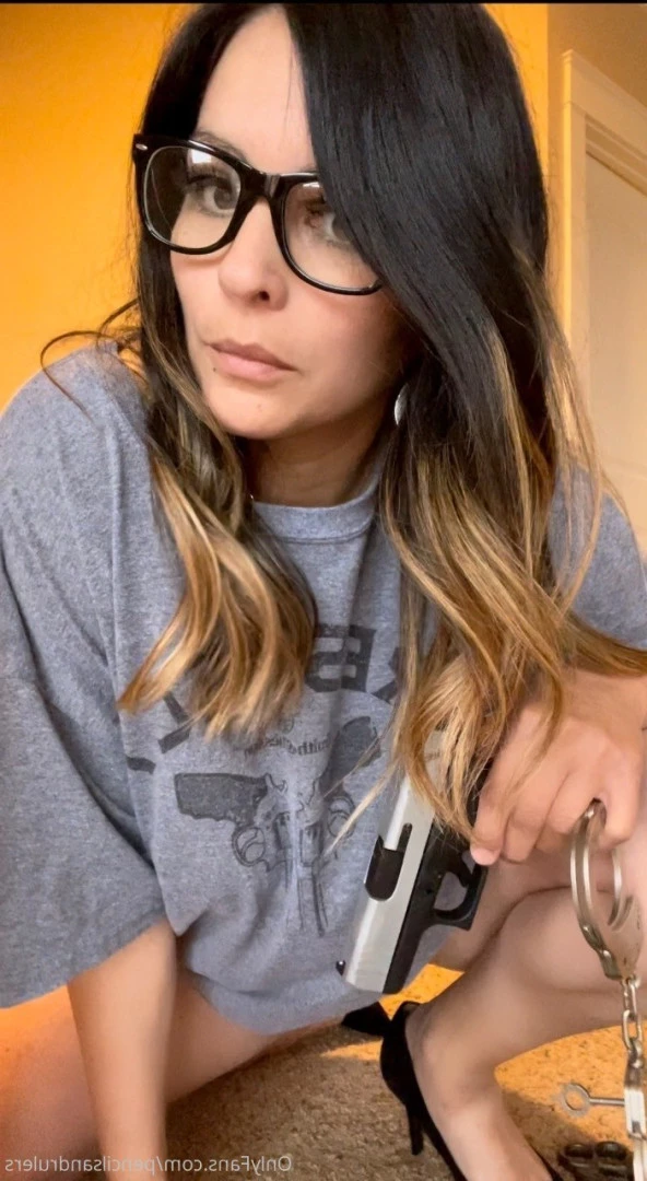 Debbie Martinez [ pencilsandrulers ] Onlyfans leaked photo 7342293 on Hotleaks.tv