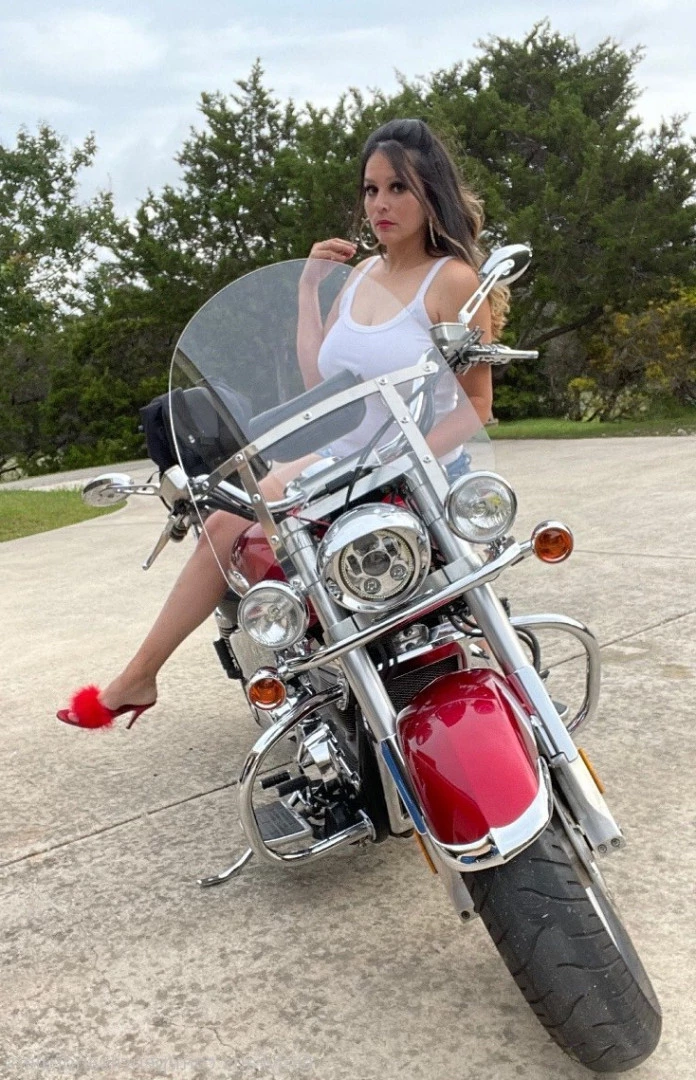 Debbie Martinez [ pencilsandrulers ] Onlyfans leaked photo 7343037 on Hotleaks.tv