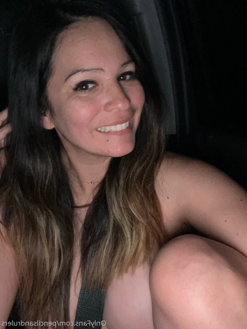 Debbie Martinez [ pencilsandrulers ] Onlyfans leaked photo 7343992 on Hotleaks.tv