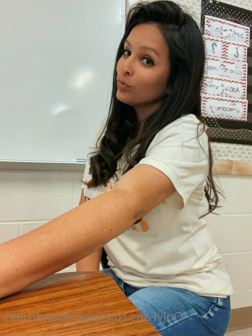 Debbie Martinez [ pencilsandrulers ] Onlyfans leaked photo 7345866 on Hotleaks.tv