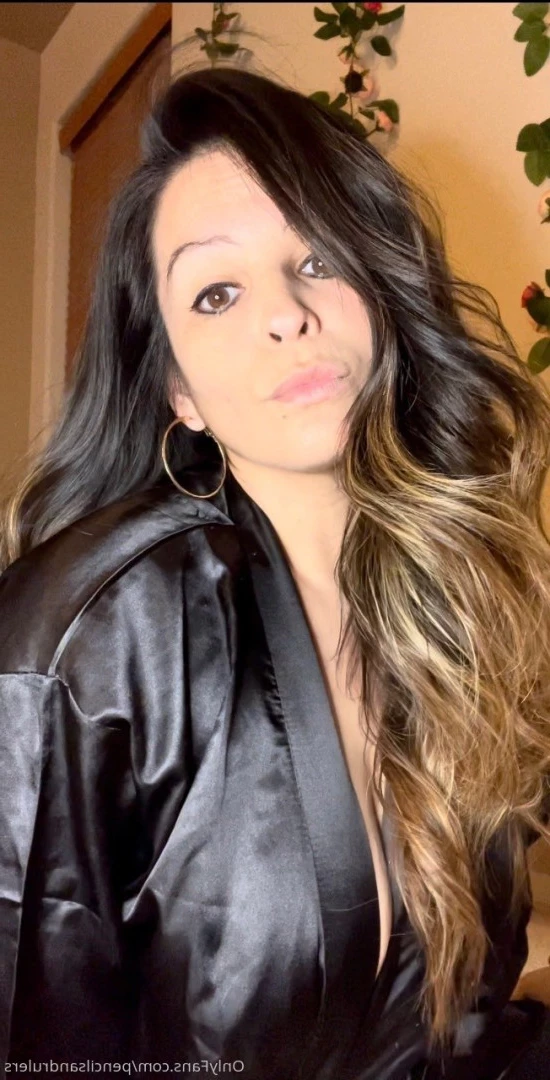 Debbie Martinez [ pencilsandrulers ] Onlyfans leaked photo 7346618 on Hotleaks.tv