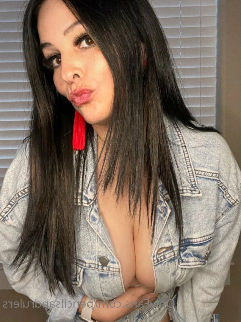 Debbie Martinez [ pencilsandrulers ] Onlyfans leaked photo 7347050 on Hotleaks.tv