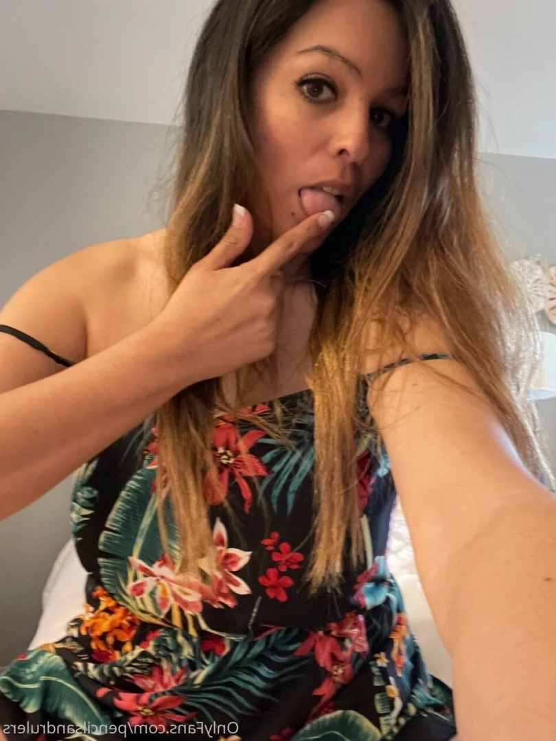 Debbie Martinez [ pencilsandrulers ] Onlyfans leaked photo 7347192 on Hotleaks.tv