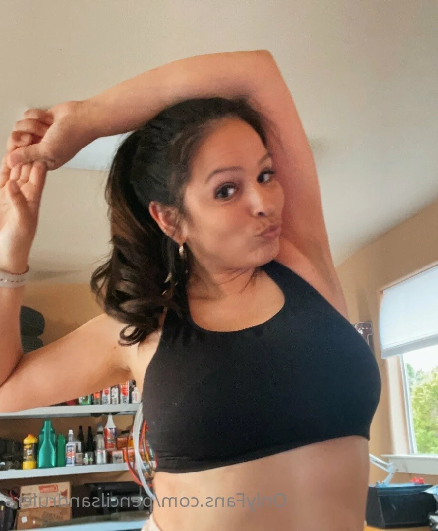 Debbie Martinez [ pencilsandrulers ] Onlyfans leaked photo 7348613 on Hotleaks.tv
