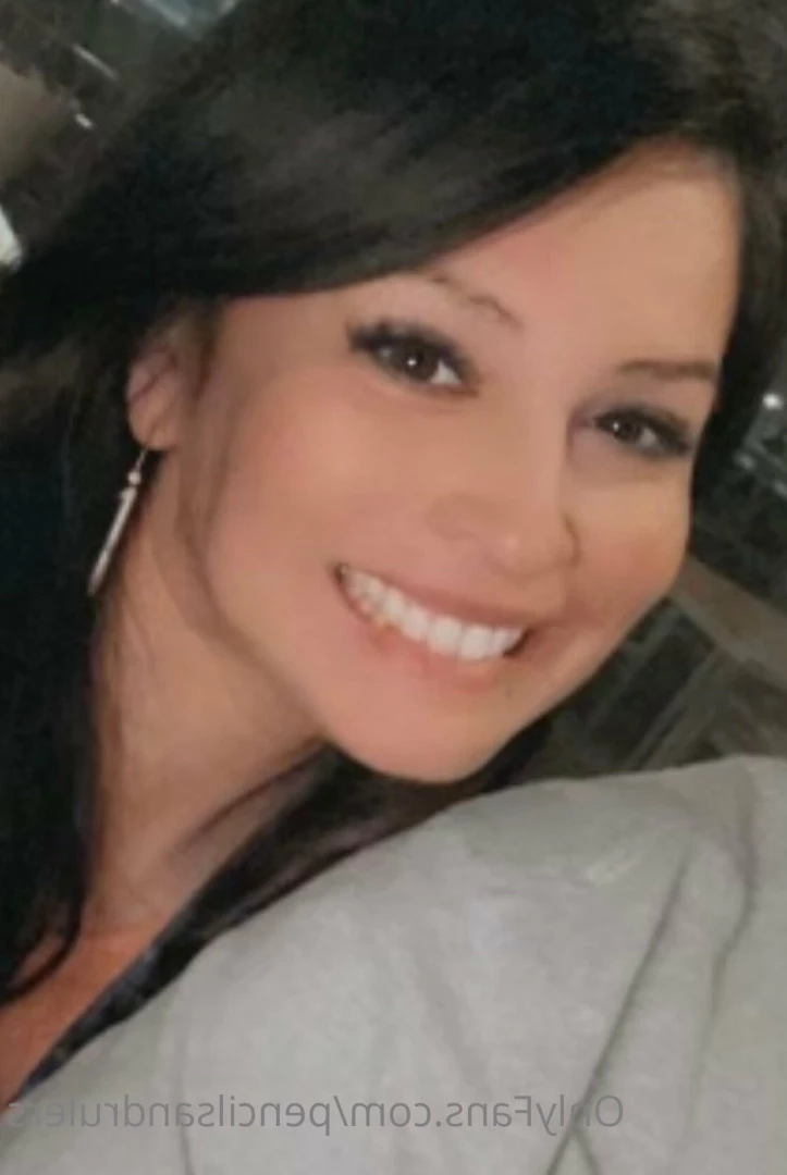 Debbie Martinez [ pencilsandrulers ] Onlyfans leaked photo 7351061 on Hotleaks.tv