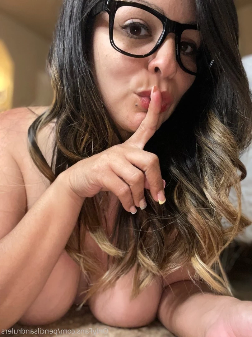 Debbie Martinez [ pencilsandrulers ] Onlyfans leaked photo 7351710 on Hotleaks.tv