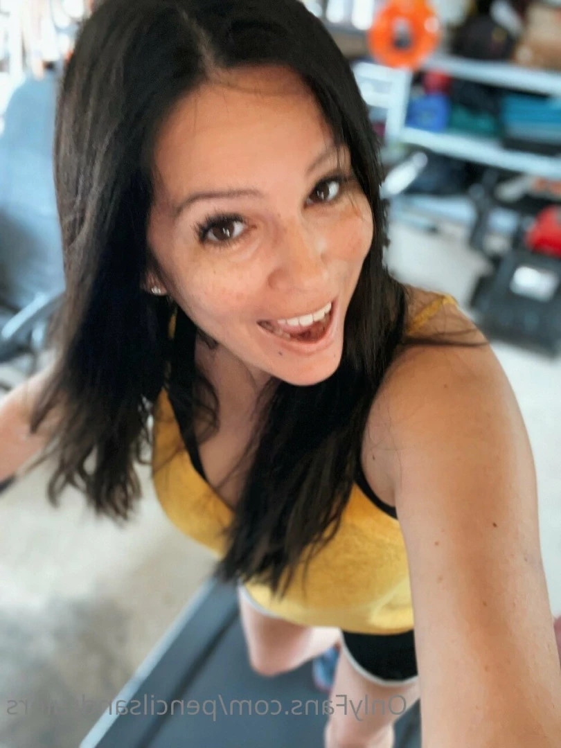 Debbie Martinez [ pencilsandrulers ] Onlyfans leaked photo 7352715 on Hotleaks.tv