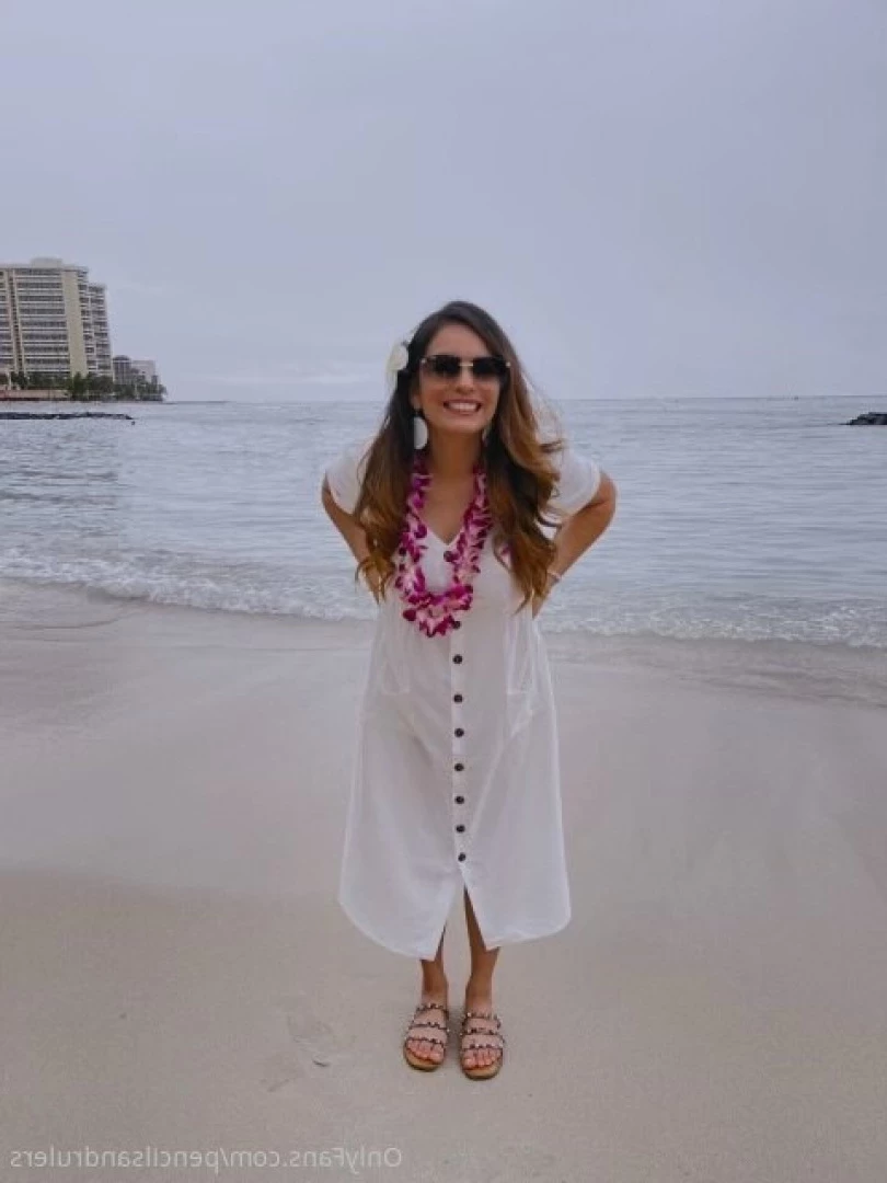 Debbie Martinez [ pencilsandrulers ] Onlyfans leaked photo 7353820 on Hotleaks.tv