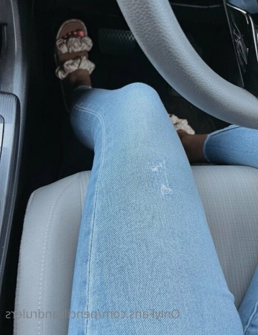 Debbie Martinez [ pencilsandrulers ] Onlyfans leaked photo 7354268 on Hotleaks.tv