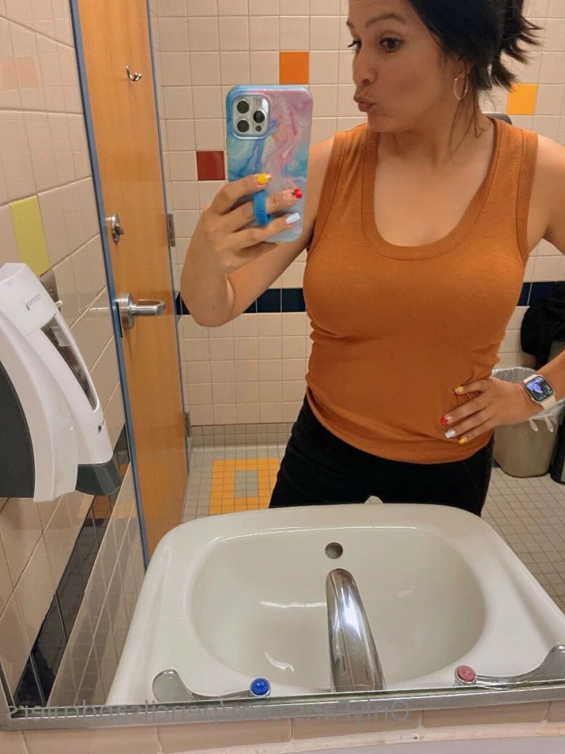 Debbie Martinez [ pencilsandrulers ] Onlyfans leaked photo 7354545 on Hotleaks.tv