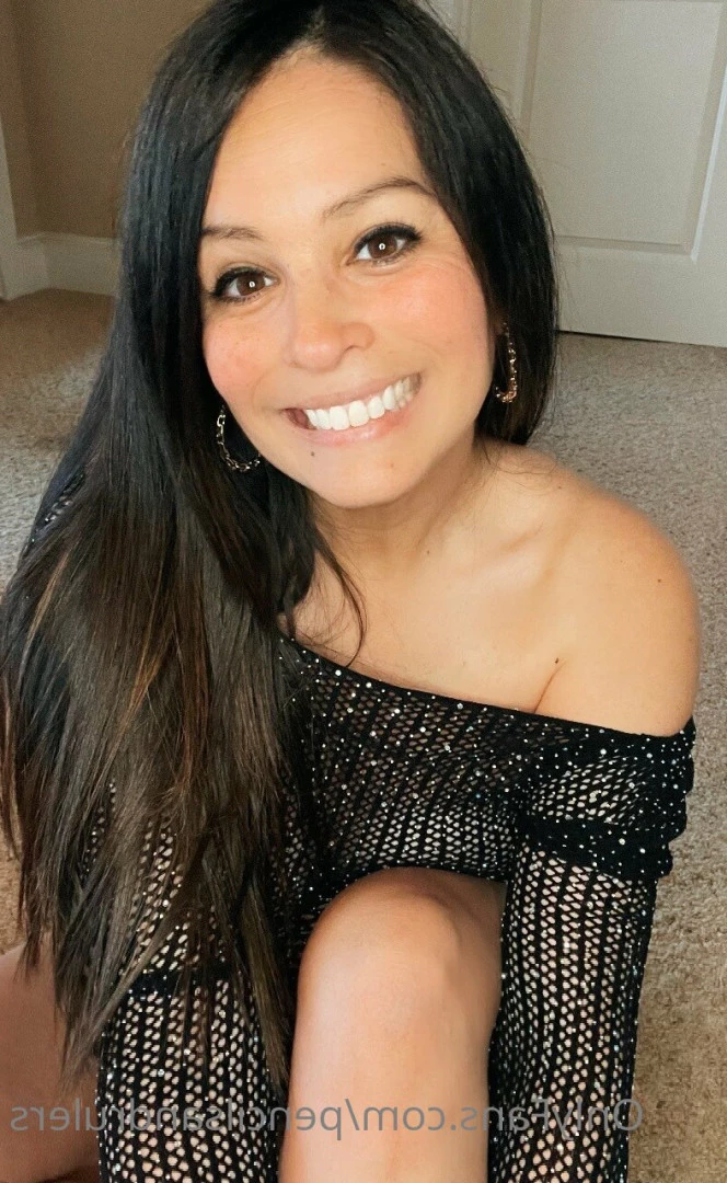 Debbie Martinez [ pencilsandrulers ] Onlyfans leaked photo 7355240 on Hotleaks.tv