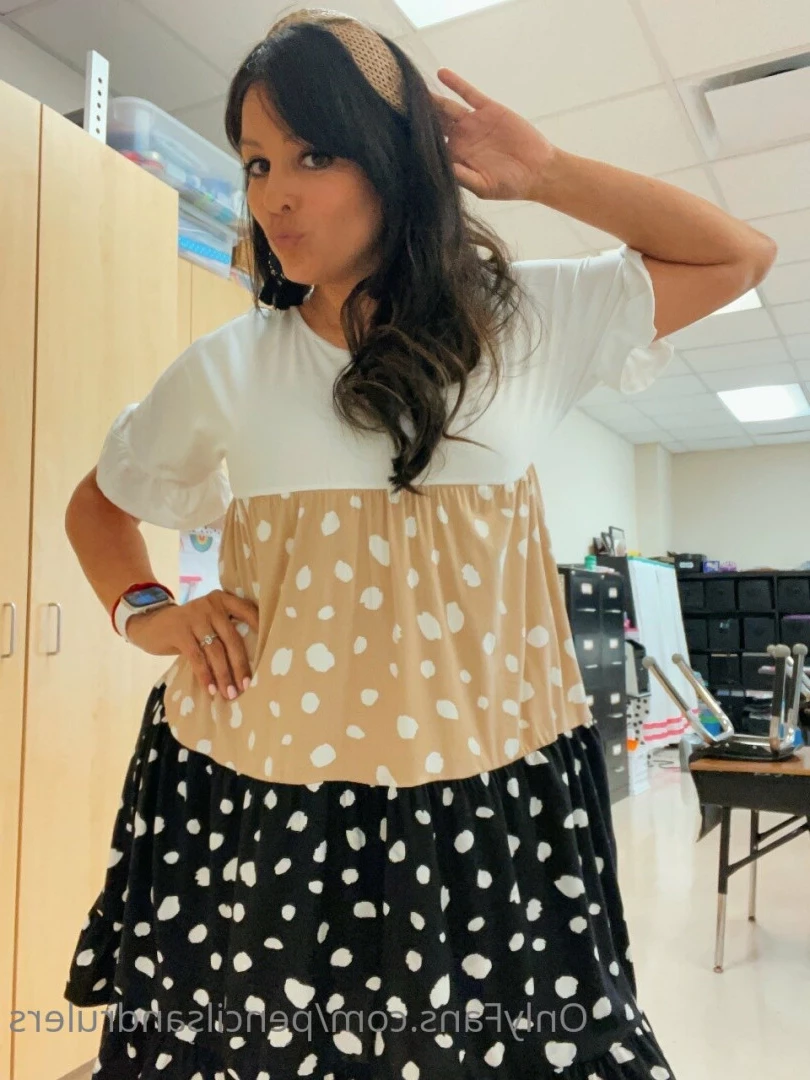 Debbie Martinez [ pencilsandrulers ] Onlyfans leaked photo 7357377 on Hotleaks.tv