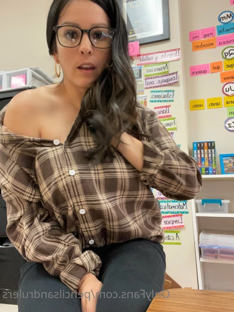 Debbie Martinez [ pencilsandrulers ] Onlyfans leaked photo 7357417 on Hotleaks.tv