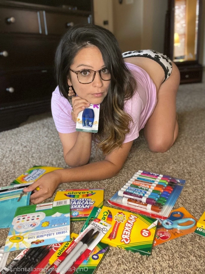 Debbie Martinez [ pencilsandrulers ] Onlyfans leaked photo 7357565 on Hotleaks.tv