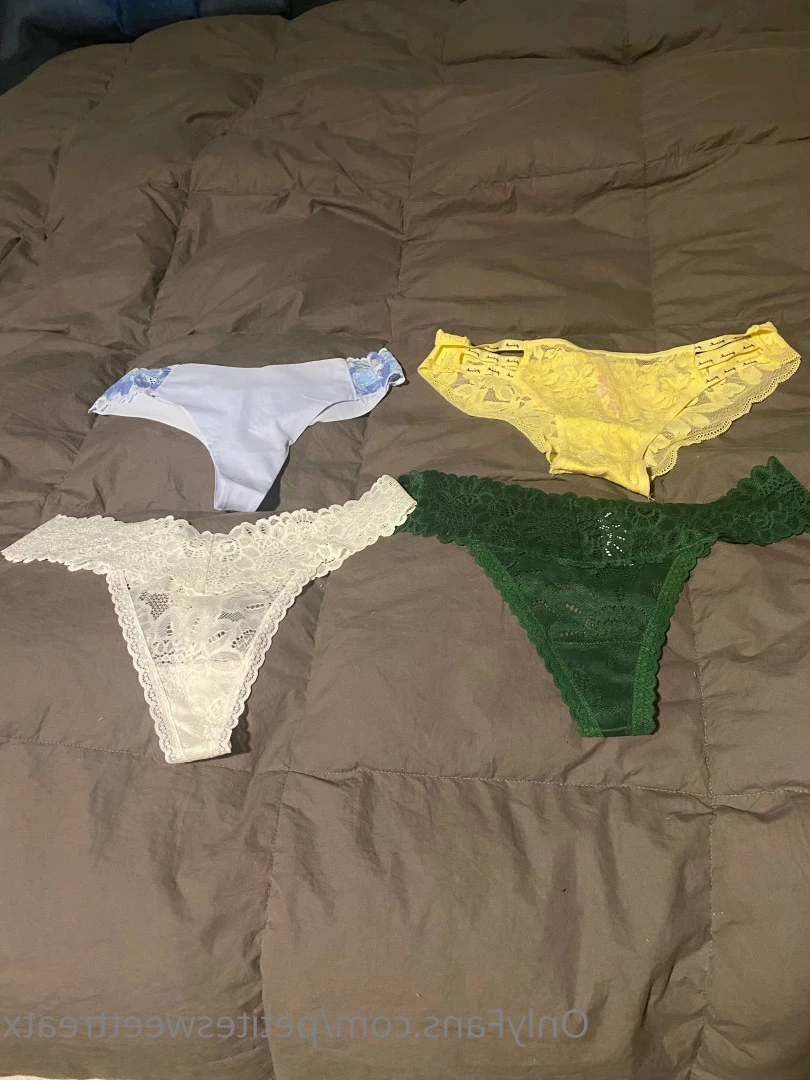 Sweet [ petitesweettreatx ] Onlyfans leaked photo 6660612 on Hotleaks.tv