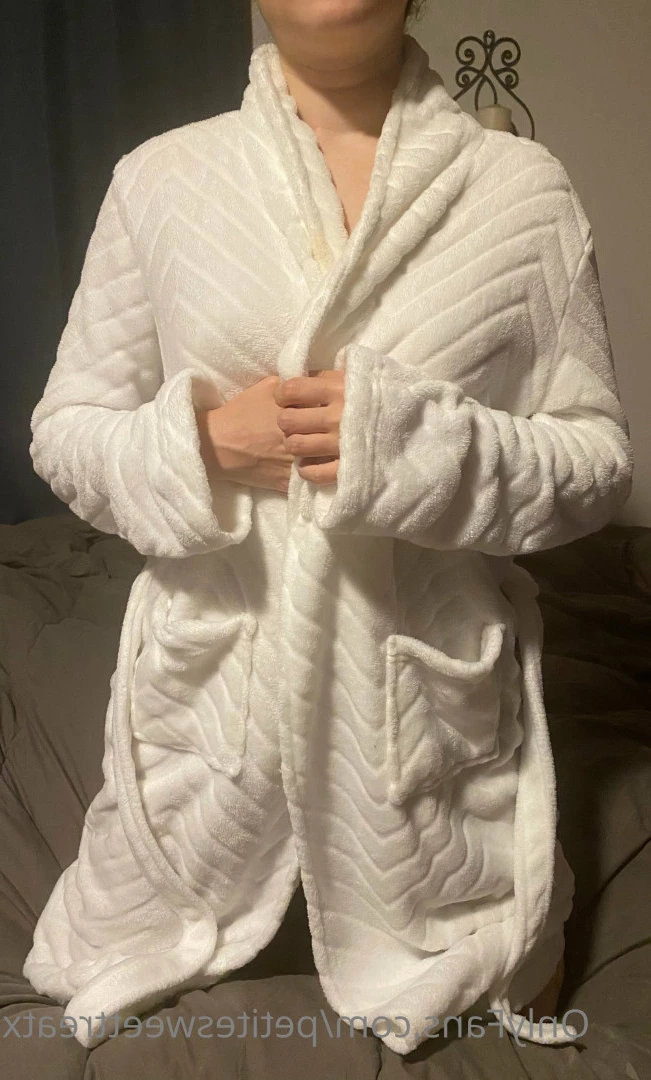Sweet [ petitesweettreatx ] Onlyfans leaked photo 6661439 on Hotleaks.tv