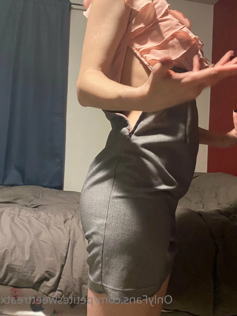 Sweet [ petitesweettreatx ] Onlyfans leaked photo 6664333 on Hotleaks.tv