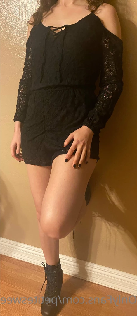 Sweet [ petitesweettreatx ] Onlyfans leaked photo 6665630 on Hotleaks.tv