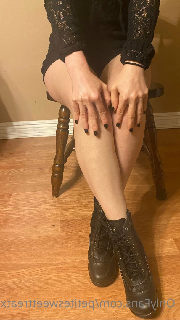 Sweet [ petitesweettreatx ] Onlyfans leaked photo 6667191 on Hotleaks.tv