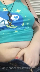 7052473