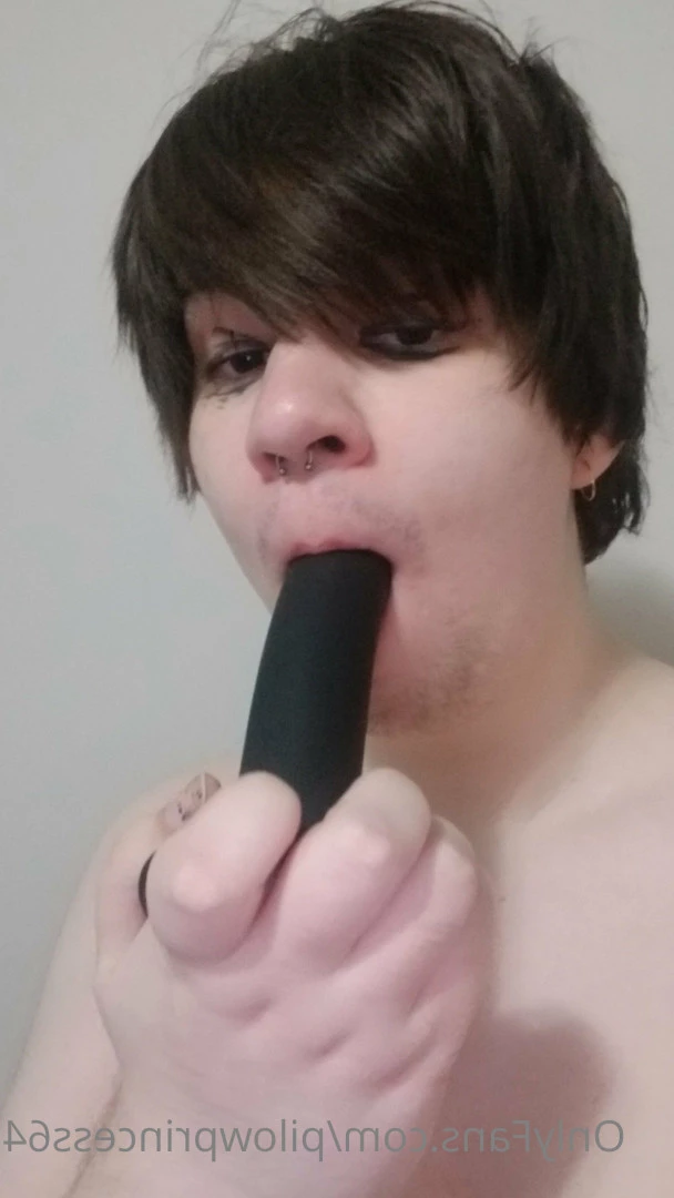 Tiffany Deluxe [ pilowprincess64 ] Onlyfans leaked photo 7328851 on Hotleaks.tv