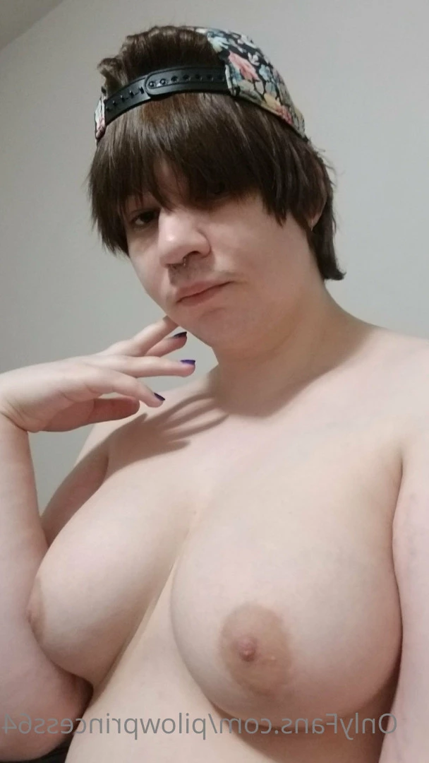 Tiffany Deluxe [ pilowprincess64 ] Onlyfans leaked photo 7328921 on Hotleaks.tv