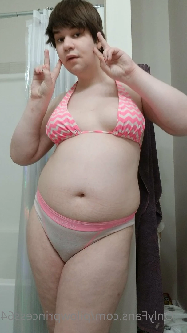 Tiffany Deluxe [ pilowprincess64 ] Onlyfans leaked photo 7330444 on Hotleaks.tv