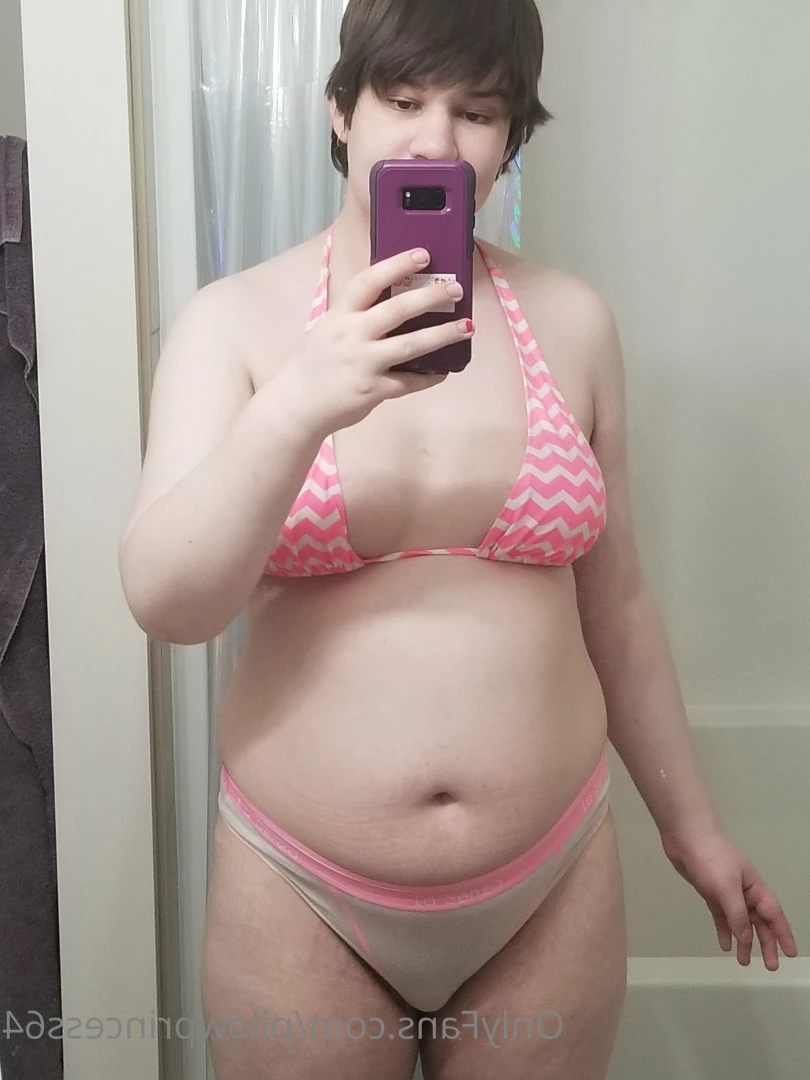 Tiffany Deluxe [ pilowprincess64 ] Onlyfans leaked photo 7332440 on Hotleaks.tv