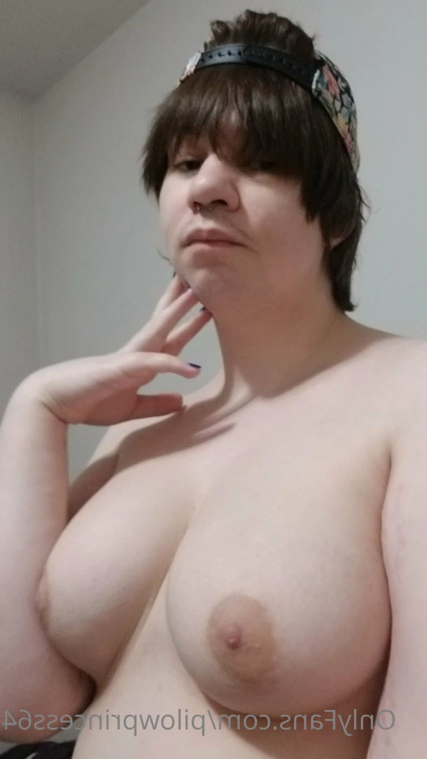 Tiffany Deluxe [ pilowprincess64 ] Onlyfans leaked photo 7332973 on Hotleaks.tv
