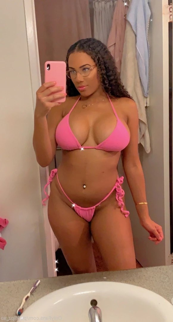 pinklipz [ pinklipz_xo ] Onlyfans leaked photo 7201441 on Hotleaks.tv