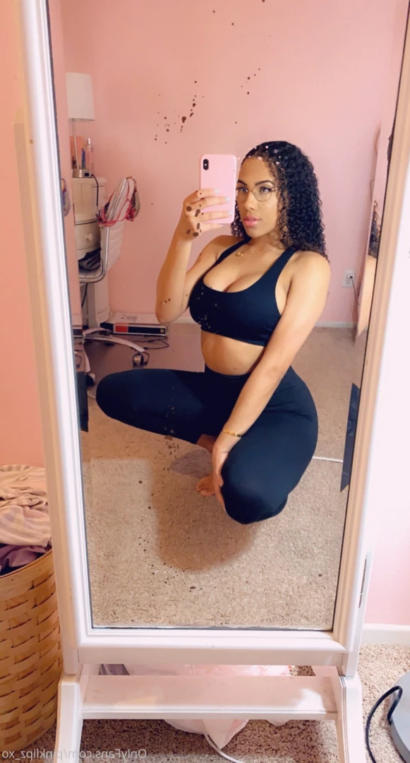 pinklipz [ pinklipz_xo ] Onlyfans leaked photo 7204755 on Hotleaks.tv
