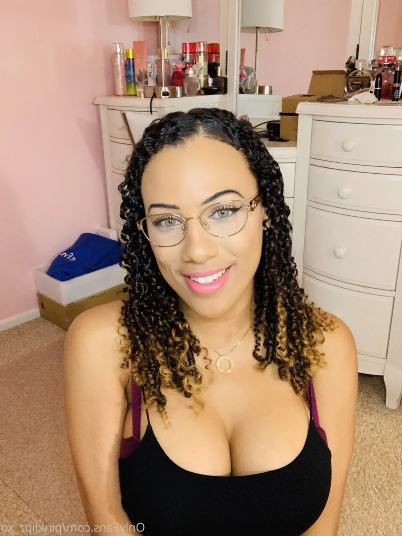 pinklipz [ pinklipz_xo ] Onlyfans leaked photo 7206563 on Hotleaks.tv