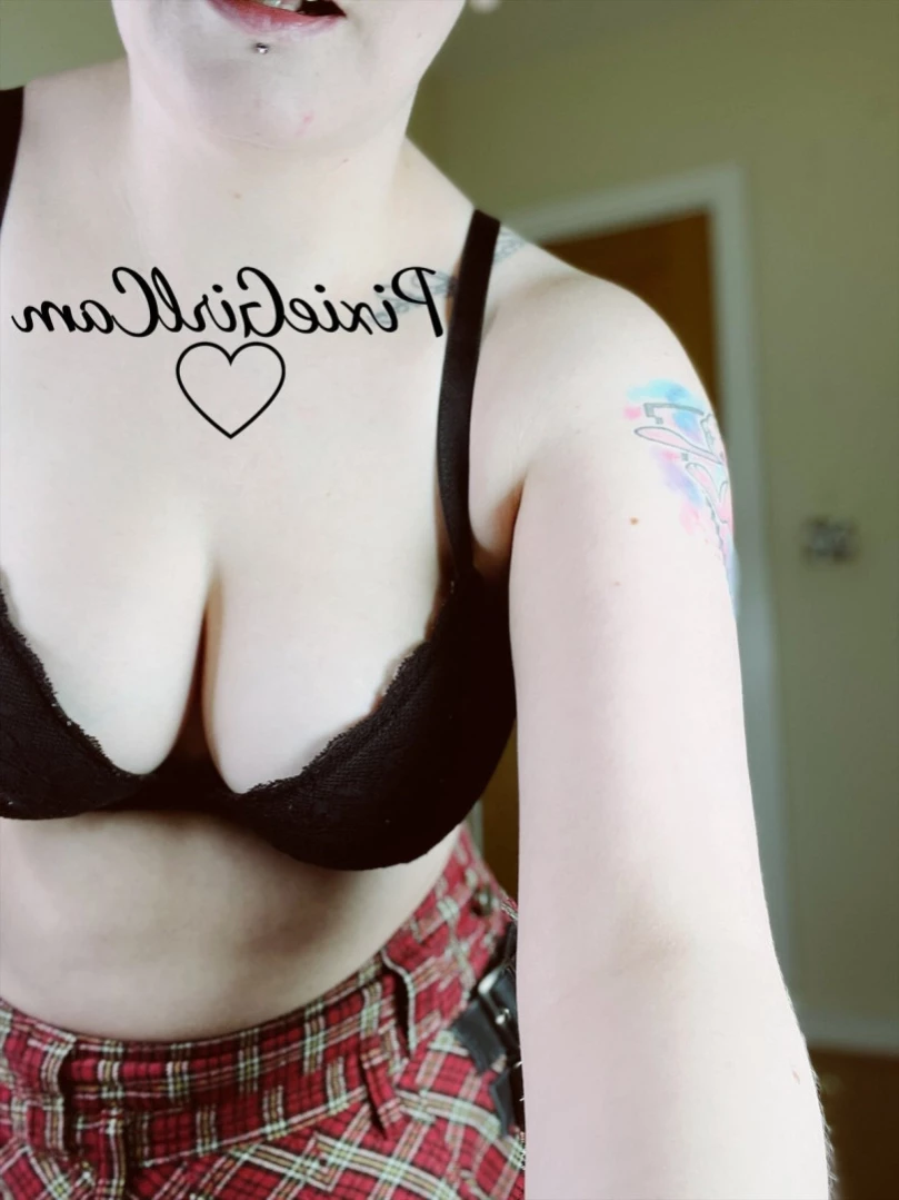 🖤 FREE DICK RATE 🖤 [ pixiegirlcamxxx ] Onlyfans leaked photo 16193606 on Hotleaks.tv