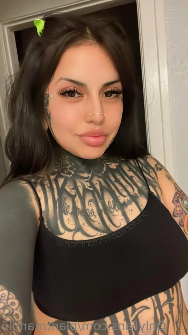 𝗦𝗤𝗨𝗜𝗥𝗧 𝗠𝗔𝗠𝗜💦 [ plantmamiiii ] Onlyfans leaked photo 10435521 on Hotleaks.tv