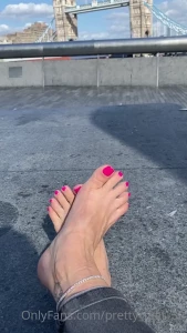 Goddess Vanessa [ pretty_feet_39 ] Onlyfans leaked video 7034380 on Hotleaks.tv