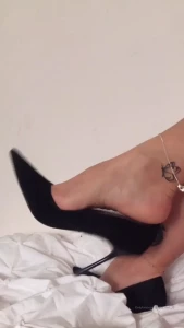 Goddess Vanessa [ pretty_feet_39 ] Onlyfans leaked video 7034770 on Hotleaks.tv