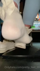 Goddess Vanessa [ pretty_feet_39 ] Onlyfans leaked video 7034995 on Hotleaks.tv
