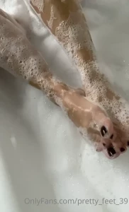 Goddess Vanessa [ pretty_feet_39 ] Onlyfans leaked video 7035193 on Hotleaks.tv