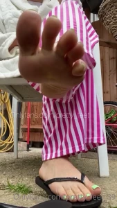 Goddess Vanessa [ pretty_feet_39 ] Onlyfans leaked video 7035263 on Hotleaks.tv