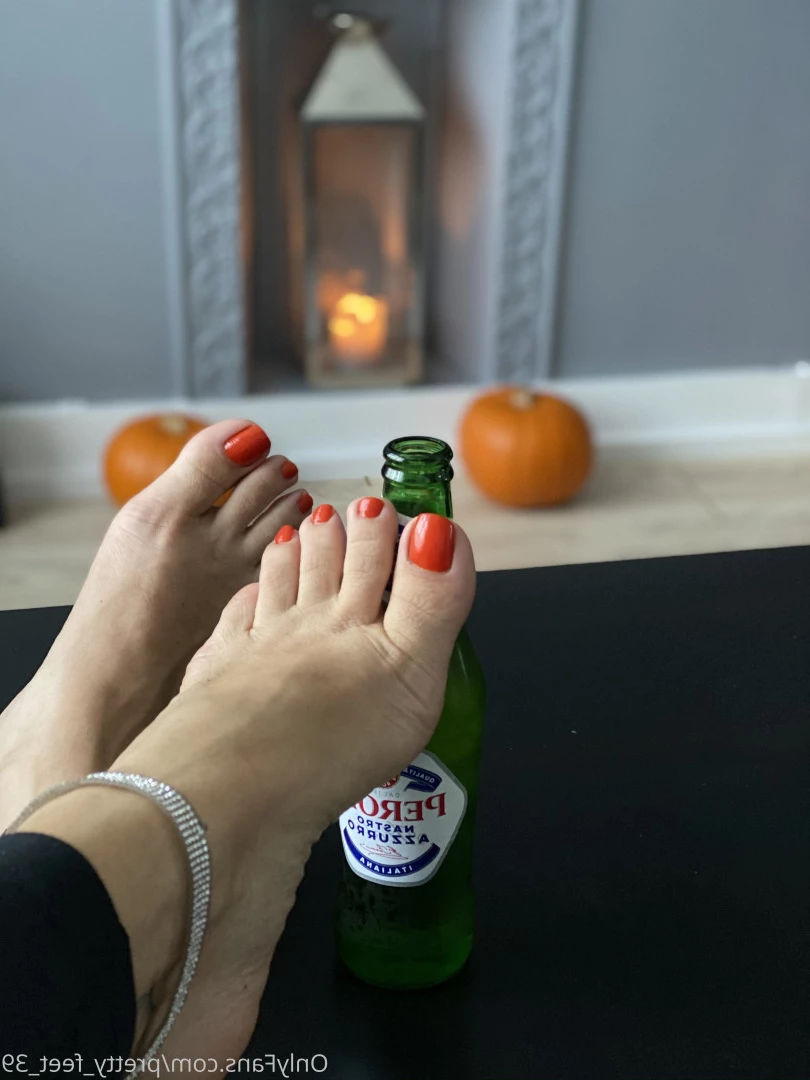 Goddess Vanessa [ pretty_feet_39 ] Onlyfans leaked photo 7171627 on Hotleaks.tv