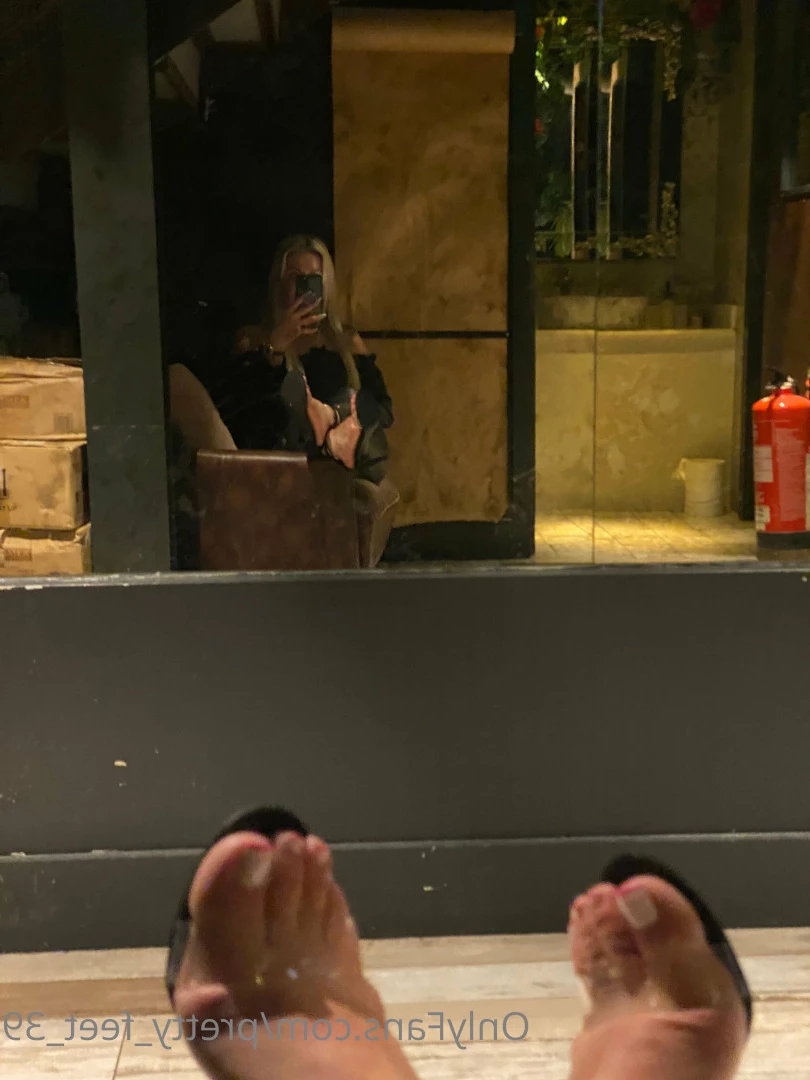 Goddess Vanessa [ pretty_feet_39 ] Onlyfans leaked photo 7174854 on Hotleaks.tv