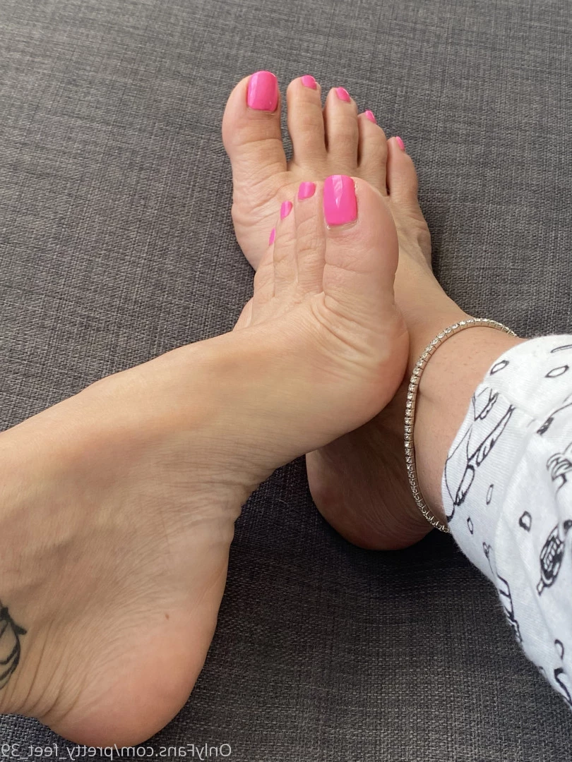 Goddess Vanessa [ pretty_feet_39 ] Onlyfans leaked photo 7176239 on Hotleaks.tv