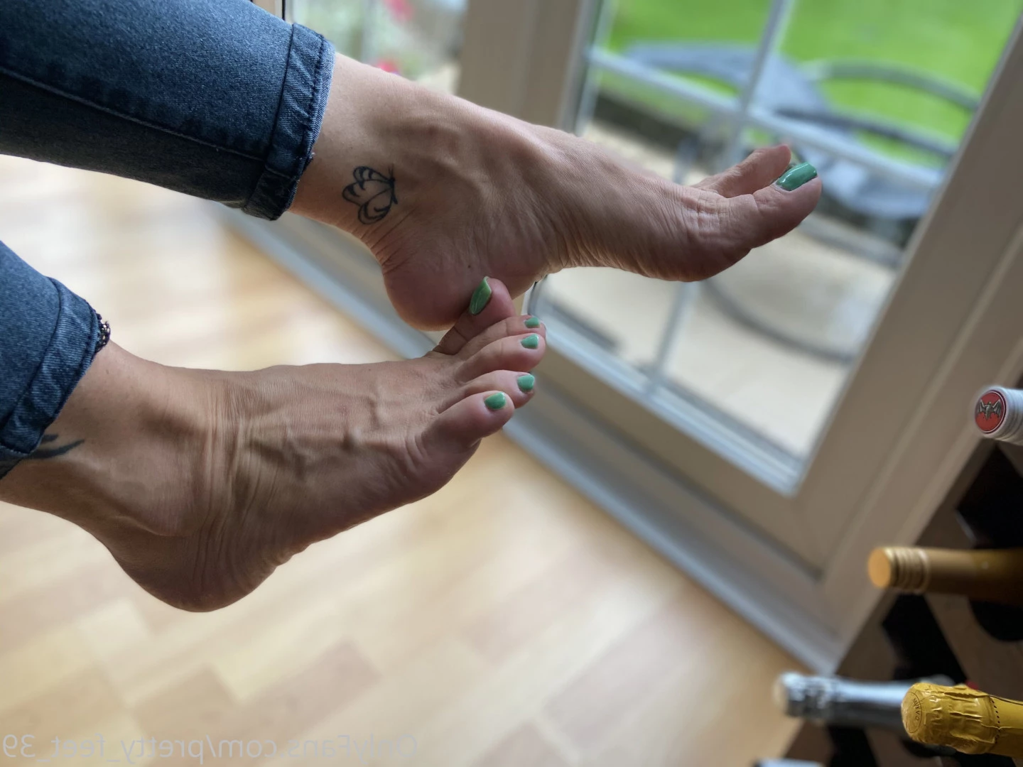 Goddess Vanessa [ pretty_feet_39 ] Onlyfans leaked photo 7177070 on Hotleaks.tv