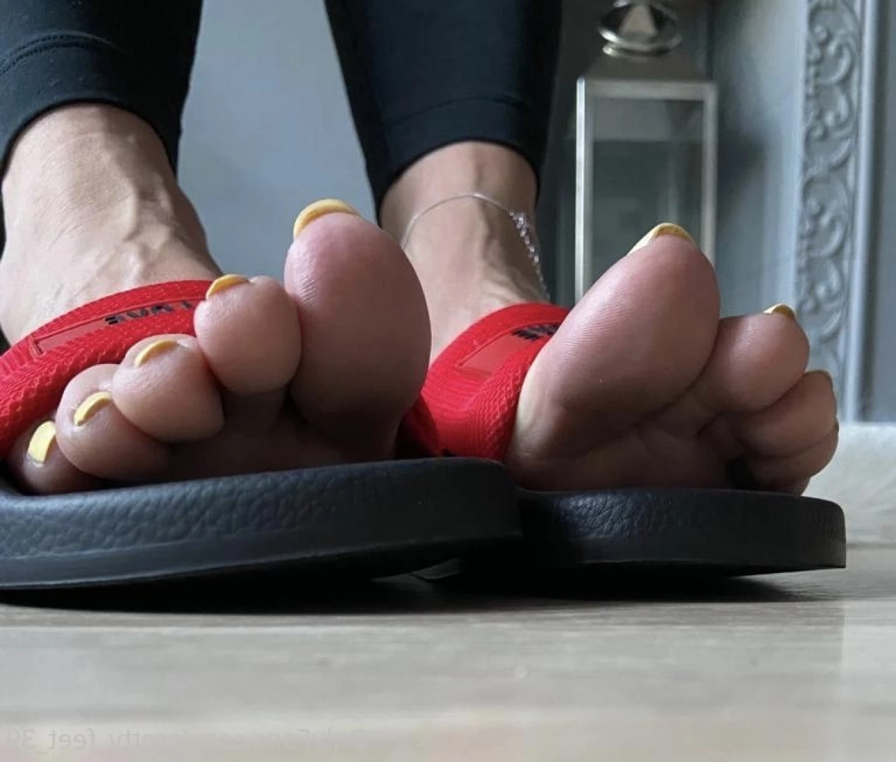 Goddess Vanessa [ pretty_feet_39 ] Onlyfans leaked photo 7178132 on Hotleaks.tv