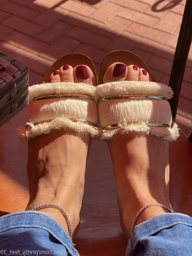 Goddess Vanessa [ pretty_feet_39 ] Onlyfans leaked photo 7180962 on Hotleaks.tv